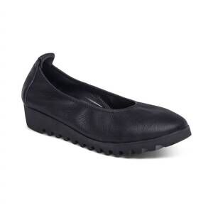 NEW AETREX women's brianna ballet flat in black